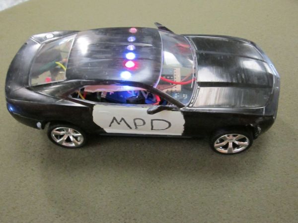 Arduino Model Police Car