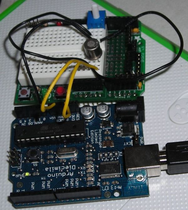 Smell Pollutants with Arduino