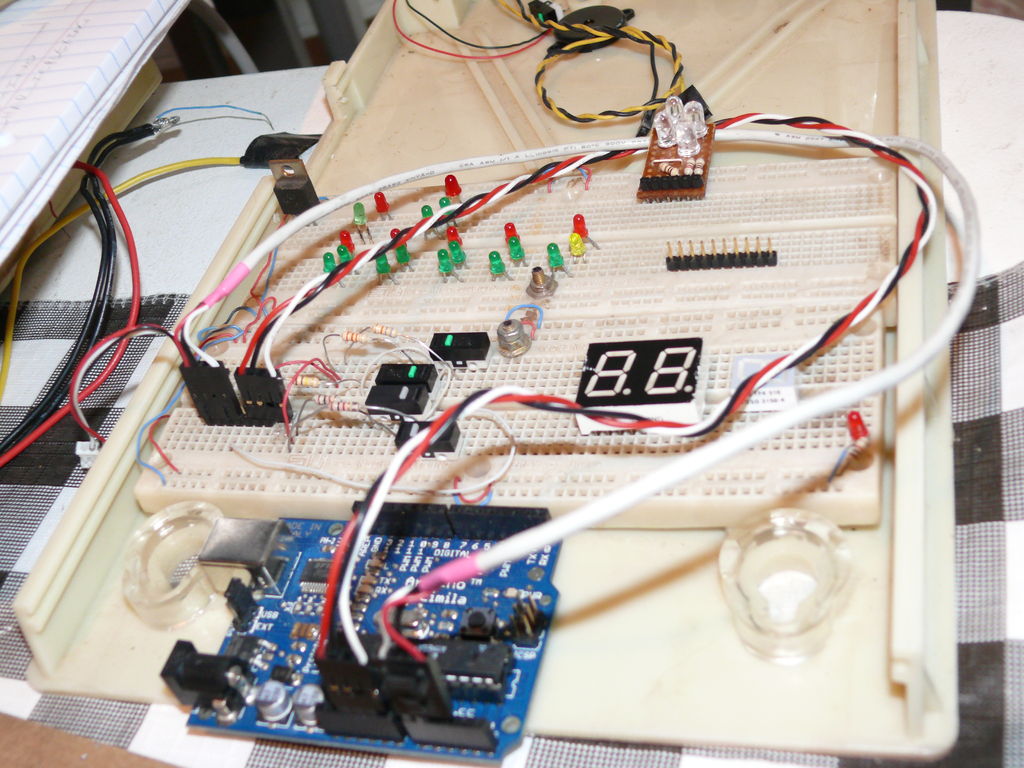 arduino access 5 buttons through