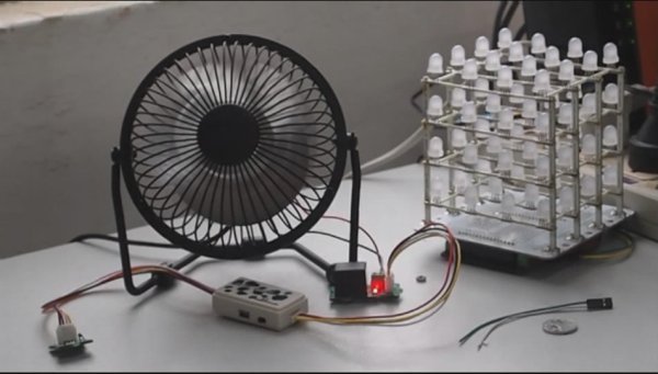 Arduino Temperature-controlled USB fan