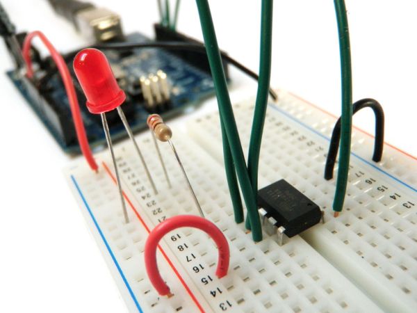 یک ATtiny را با آردوینو برنامه ریزی کنید