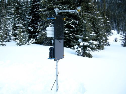 PhidgetSBC3 based solar-powered weather station