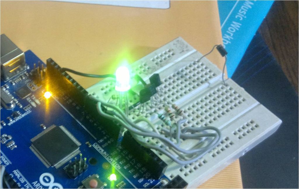 Arduino Tutorial - Capacitive Touch Sensors circuit