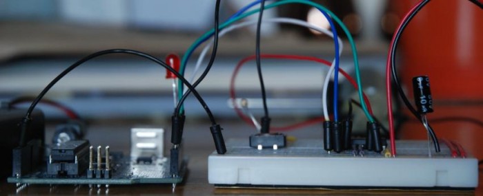 Control a DC motor with Arduino and L293D chip