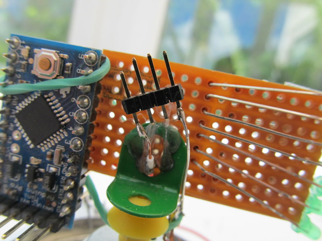 Digital Zoetrope using Arduino circuit