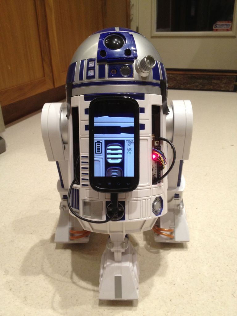 Hack Your Hasbro R2D2 With an IOIO Microcontroller