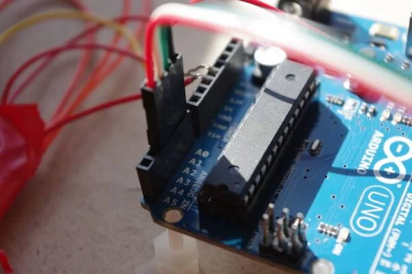 Arduino Touch Screen iTunes control