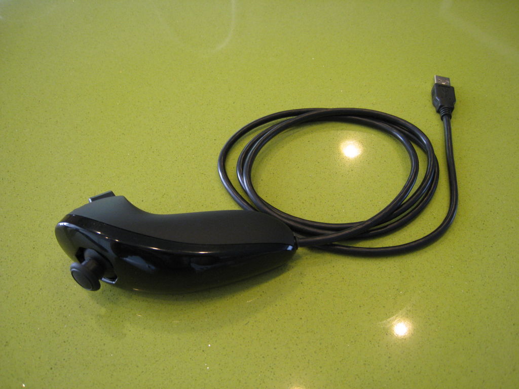 USB Mouse Made Out Of A Wii Nunchuck