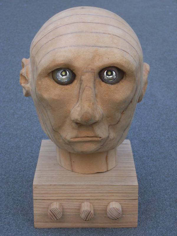 rduino controlled animatronic wooden head