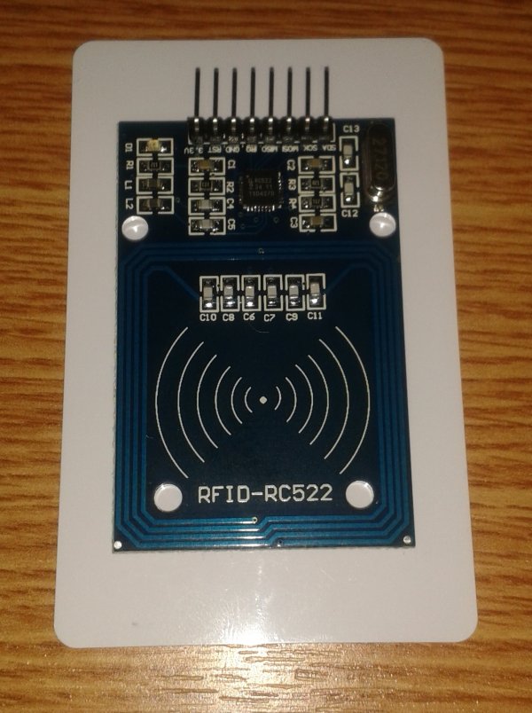 Arduino RFID Reader RC522 + Access Control System