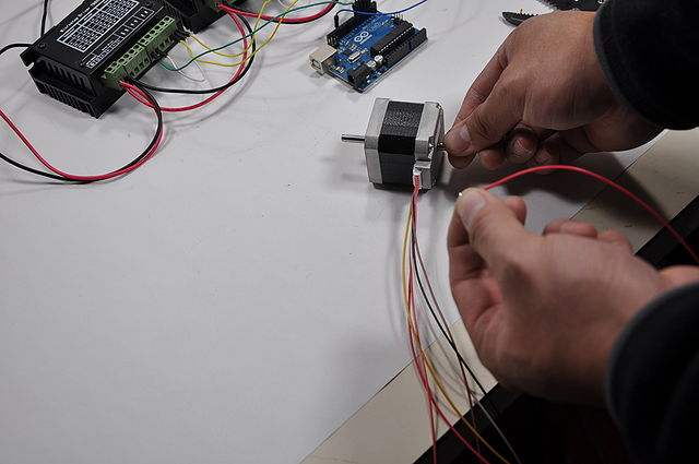 4 wire stepper motor arduino code