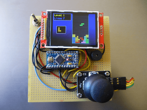 Build an inexpensive handheld Arduino color console