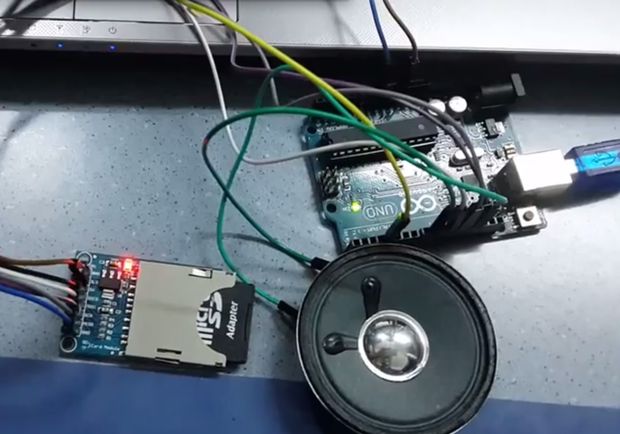 Arduino playing the melody with the Sd card