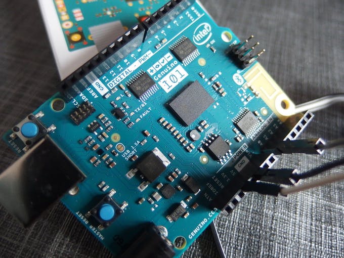 Arduino 101 Curie iOS Pulse Sensor