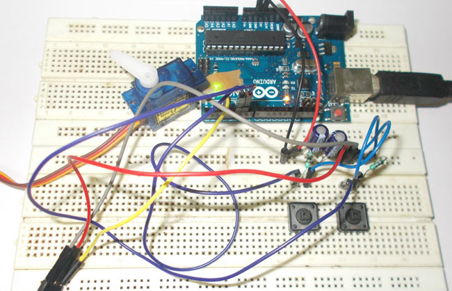 wire servo motor arduino