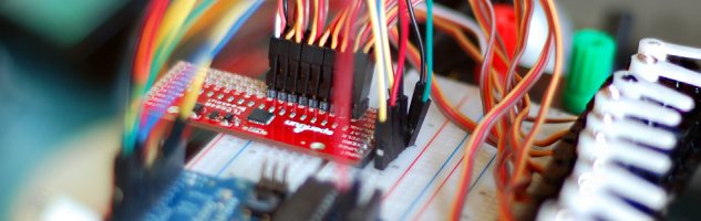 Controlling a ton of servos – TLC5940 + Arduino