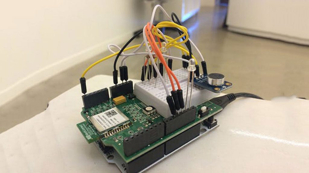 Build a smart Clapper with SmartThings and Arduino