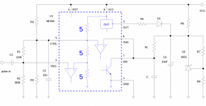 Circuit delivers constant power to a load