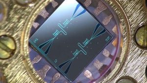 Nanoscale refrigerator helps quantum computers keep their cool