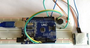 Arduino Motion Detector using PIR Sensor