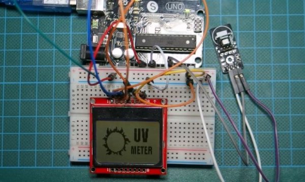 Arduino UV Meter using the UV30A Ultraviolet Sensor