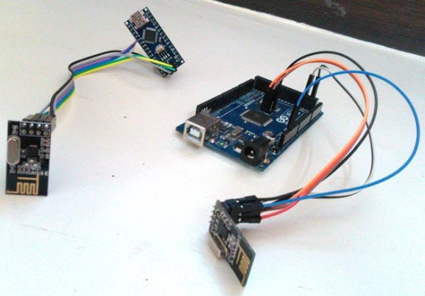 Create a Private Chat Room using Arduino nRF24L01 and Processing