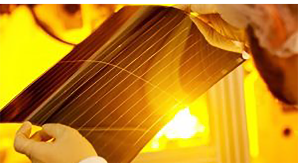 Organic solar cells set new efficiency record 300x161 1