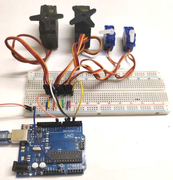 2 servo motor arduino code