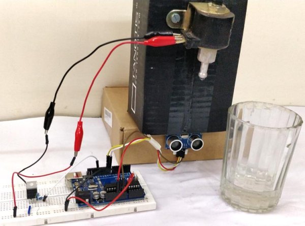 Automatic-Water-Dispenser-using-Arduino