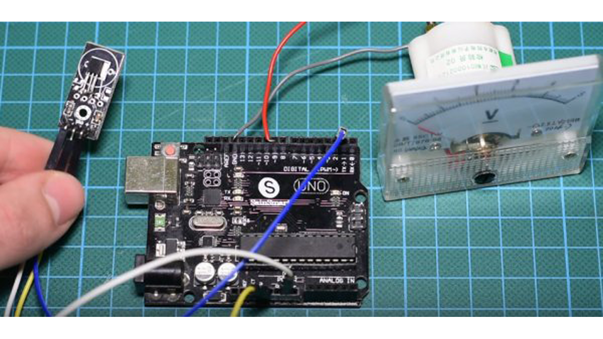 Arduino Analog Thermometer With DS18b20 Module
