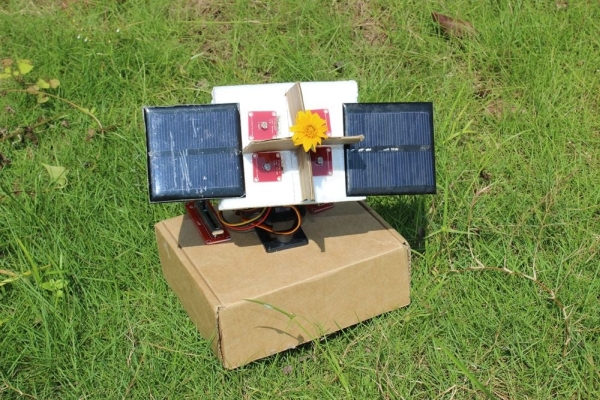 Arduino Sunflower an Electronic Sundancer