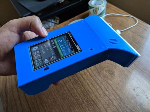 DIY Geiger Counter With an ESP8266 and a Touchscreen