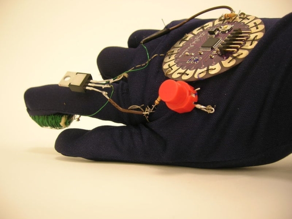 Electromagnet Superhero Glove