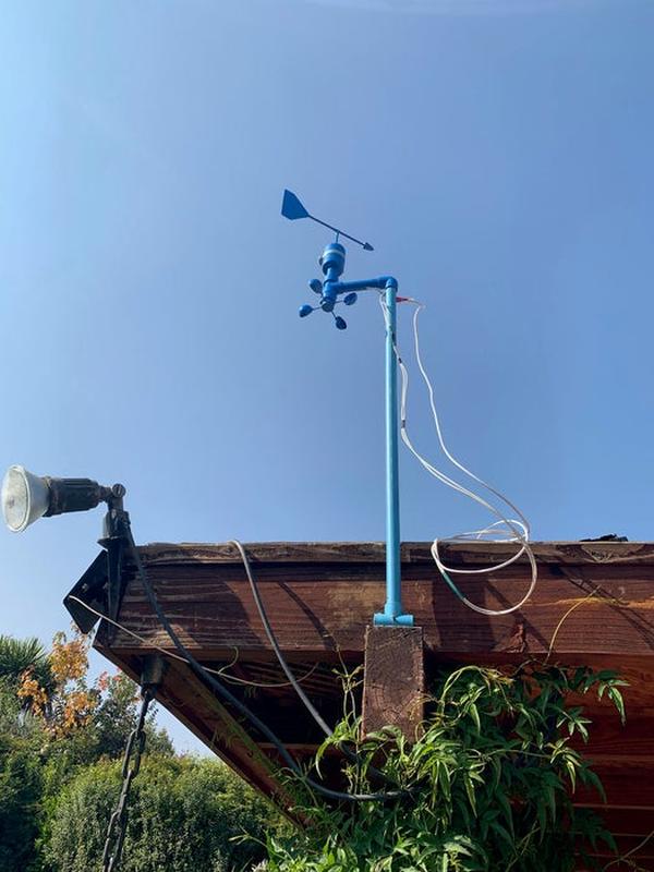 How to Build Your Own Anemometer Using Reed Switches Hall Effect Sensor and Some Scraps on Nodemcu