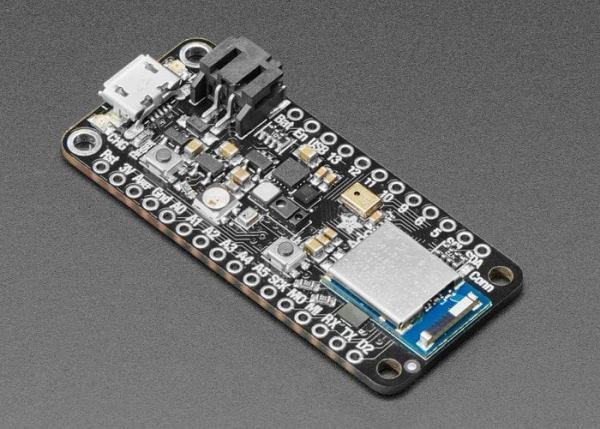 Adafruit Feather Bluefruit wireless sensor board soon available