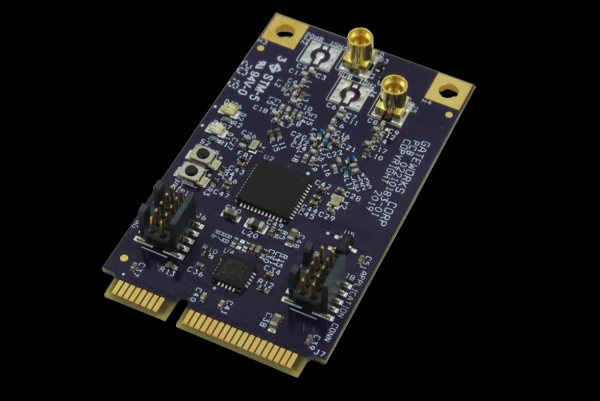 GW16122 IOT MINI PCIE CARD HANDLES 2.4GHZ LINKS 1