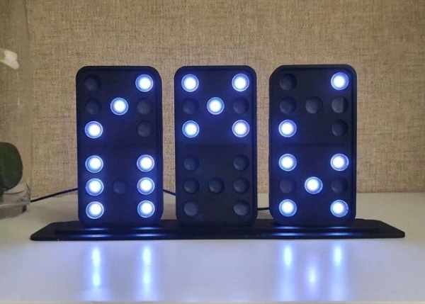 DIY Arduino domino clock