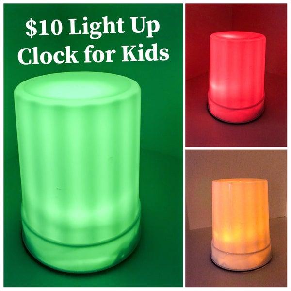 Light Up Clock for Kids Green Means Go Red Stay in BED