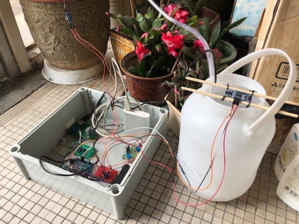 Automatic-Irrigation-System-Arduino-With-Usb-Type-DC-Submersible-Water-Pump