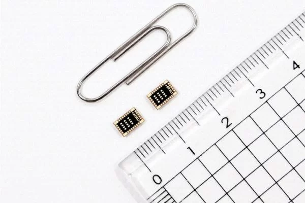 BLE MODULE CLAIMS TO BE WORLDS SMALLEST 1