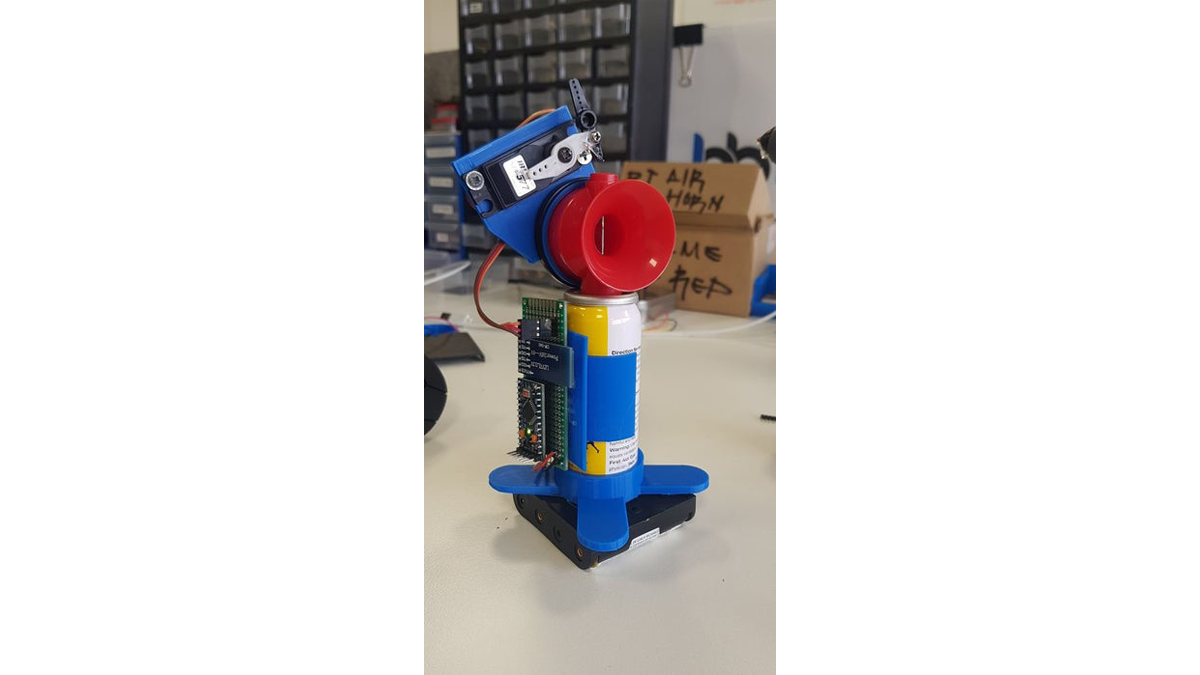 Bluetooth Air Horn ArduinoPowered Sound Effects on the Go