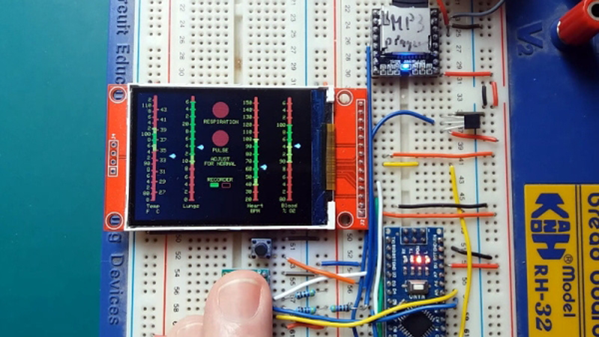 AN ARDUINO SICKBAY DISPLAY WORTHY OF THE ENTERPRISE