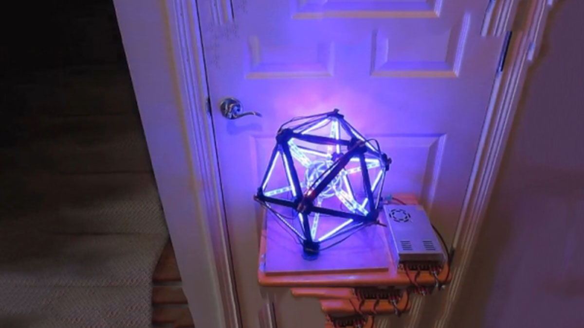 ICOSAHEDRON GLOWS WITH THE BEST OF THEM
