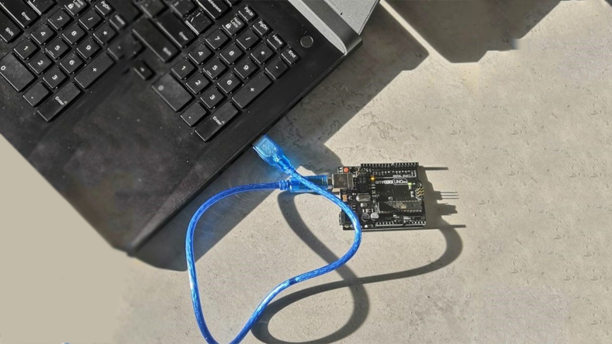 Putting the Code Into Arduino