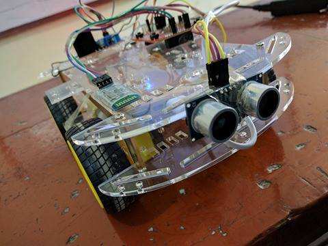BT-Based-Voice-Remote-Controlled-Car-Using-TIVA-MC