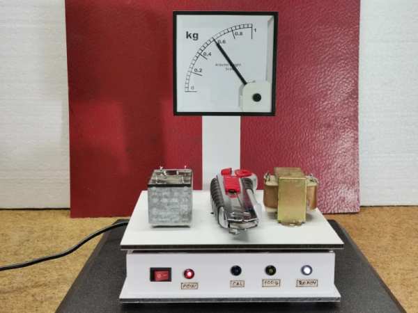 HACKADAY PRIZE 2022 ARDUINO POWERED WEIGHING SCALE HAS A REAL ANALOG DISPLAY