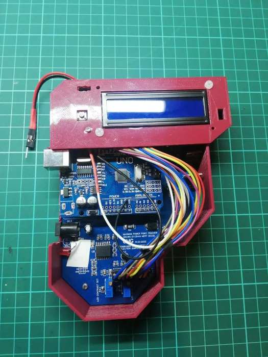 Arduino-Solar-MPPT-Battery-Phone-Charger