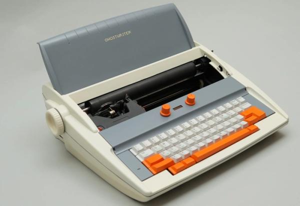Typewriter with an onboard AI co-writer