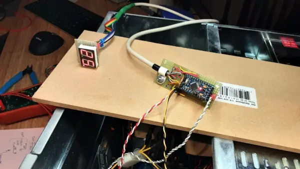 486 GETS ANIMATED TURBO BUTTON THANKS TO ARDUINO